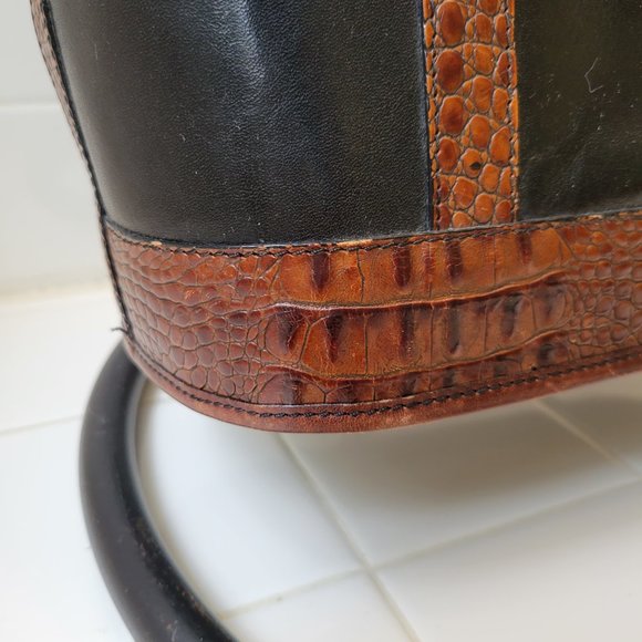 BRAHMIN Bucket Shoulder Bag Black/Brown Medium Croc Pattern Leather - Picture 6 of 12